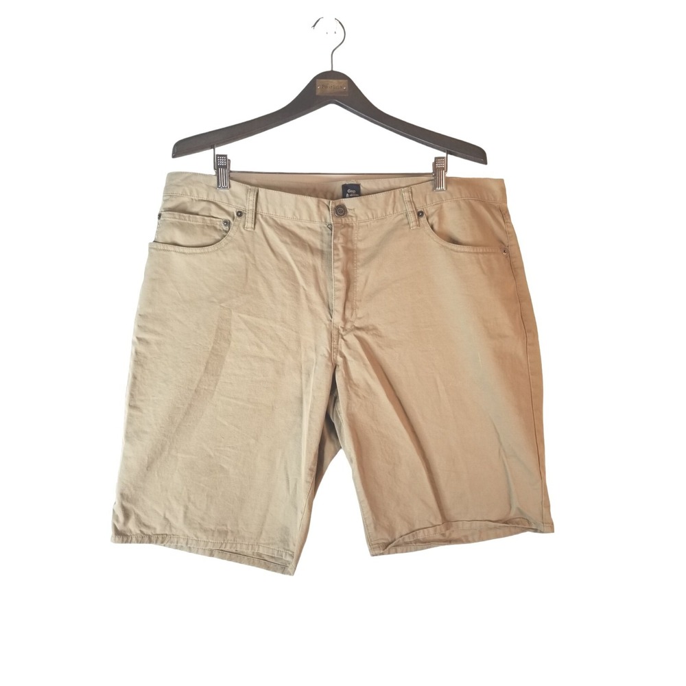 Gap Khakis shorts Men's size 40 INSEAM 10 100% Cotton